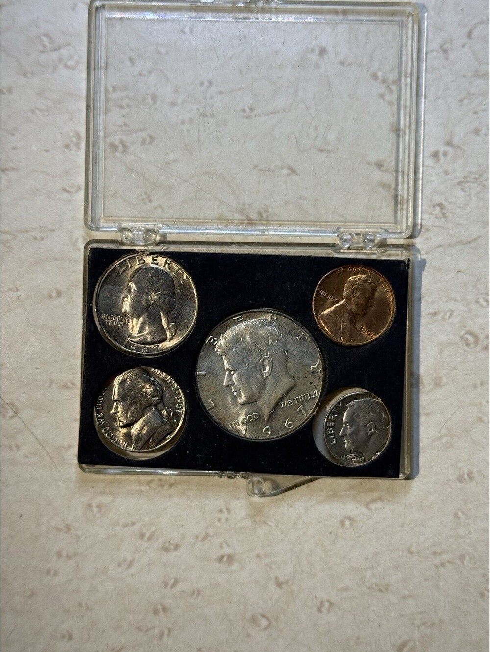 1967 US 5 Coin Set Kennedy 40% Silver Half Quarter Dime Nickel Cent Case